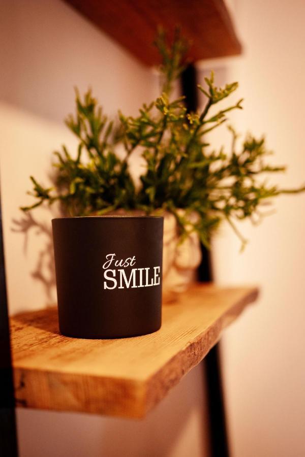 Just Smile Apartment Opolznevoye Bagian luar foto